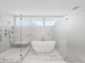 4520 N Meridian Ave, Miami Beach FL 33140