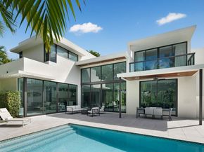 4520 N Meridian Ave, Miami Beach FL 33140