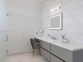 4520 N Meridian Ave, Miami Beach FL 33140