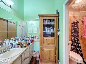 6722 NW 192nd Ln, Hialeah FL 33015