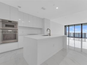 700 NE 24th St 4402, Miami FL 33137