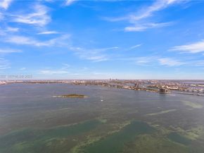 700 NE 24th St 4402, Miami FL 33137