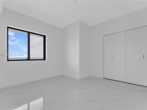 700 NE 24th St 4402, Miami FL 33137