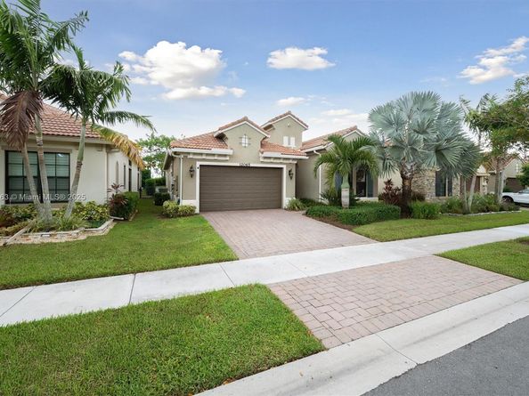 12065 N Kalmar Cir, Parkland FL 33076