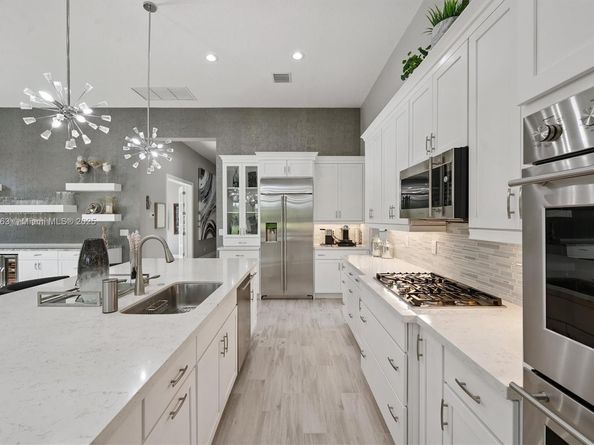 12065 N Kalmar Cir, Parkland FL 33076