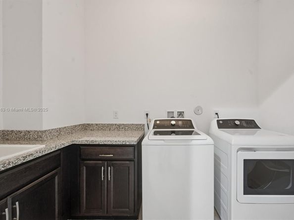 12065 N Kalmar Cir, Parkland FL 33076