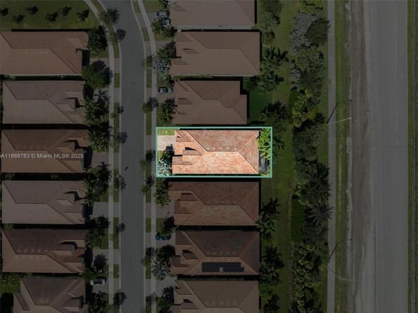 12065 N Kalmar Cir, Parkland FL 33076