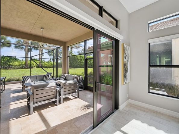 12065 N Kalmar Cir, Parkland FL 33076