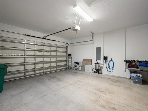 12065 N Kalmar Cir, Parkland FL 33076