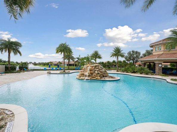 12065 N Kalmar Cir, Parkland FL 33076