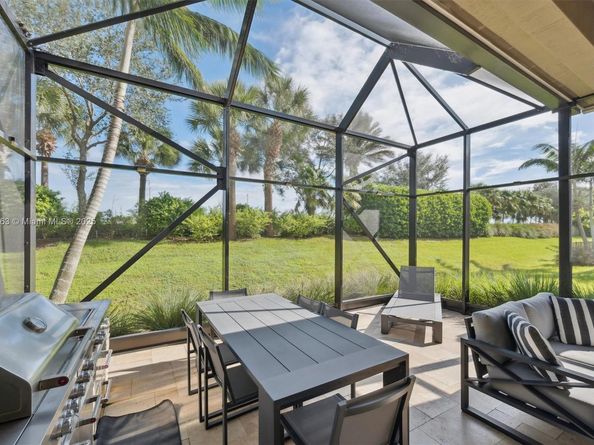12065 N Kalmar Cir, Parkland FL 33076