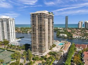 19667 Turnberry Way 5J, Aventura FL 33180