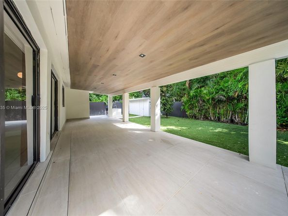 1244 SW 14th St, Miami FL 33145