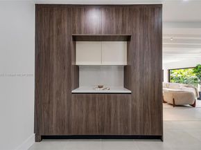 1244 SW 14th St, Miami FL 33145