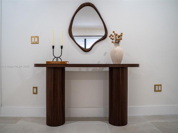 1244 SW 14th St, Miami FL 33145