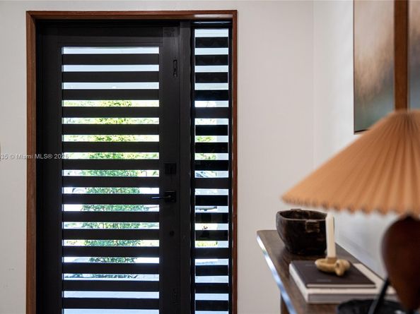 1244 SW 14th St, Miami FL 33145