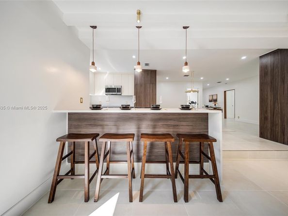 1244 SW 14th St, Miami FL 33145