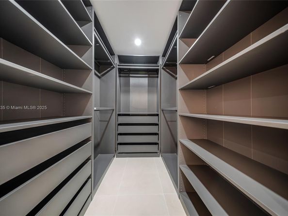 1244 SW 14th St, Miami FL 33145