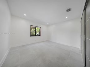 1244 SW 14th St, Miami FL 33145