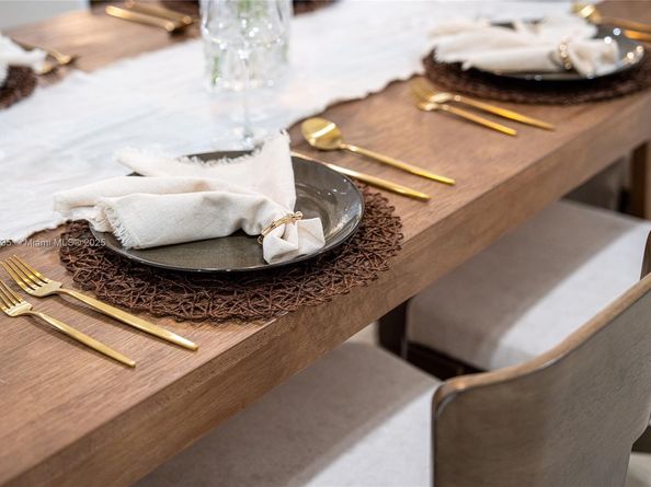 1244 SW 14th St, Miami FL 33145