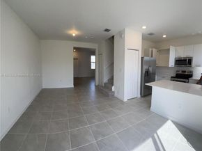 2357 NW 122nd Ter, Miami FL 33167