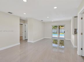 6740 Arthur St, Hollywood FL 33024