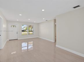 6740 Arthur St, Hollywood FL 33024