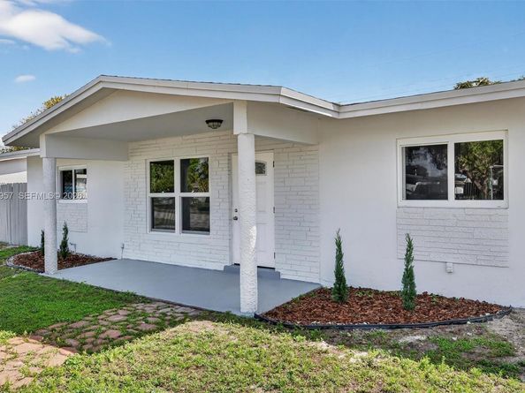 6740 Arthur St, Hollywood FL 33024