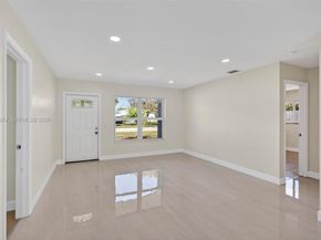 6740 Arthur St, Hollywood FL 33024