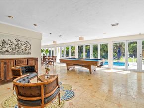 6630 SW 102nd St, Pinecrest FL 33156