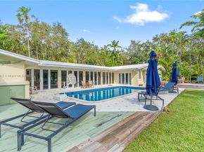 6630 SW 102nd St, Pinecrest FL 33156