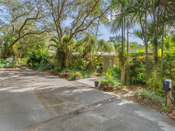 6630 SW 102nd St, Pinecrest FL 33156