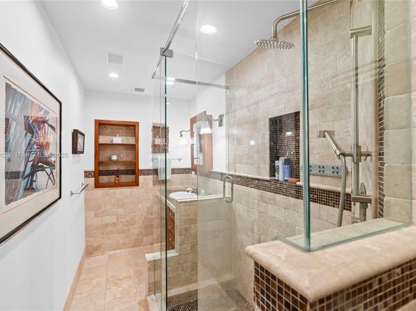 6630 SW 102nd St, Pinecrest FL 33156