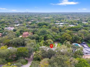 6630 SW 102nd St, Pinecrest FL 33156