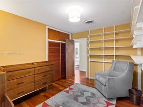 6630 SW 102nd St, Pinecrest FL 33156