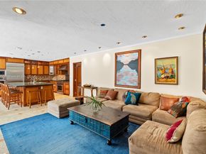 6630 SW 102nd St, Pinecrest FL 33156