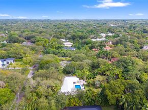 6630 SW 102nd St, Pinecrest FL 33156