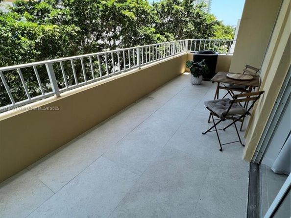 3304 Virginia St 6B, Miami FL 33133