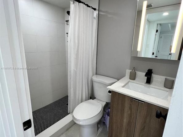 3304 Virginia St 6B, Miami FL 33133