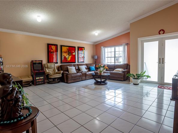 699 NW 134th Pl, Miami FL 33182