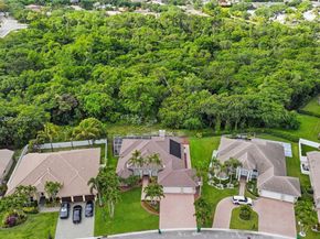6113 NW 53rd Cir, Coral Springs FL 33067