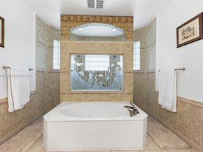 6113 NW 53rd Cir, Coral Springs FL 33067