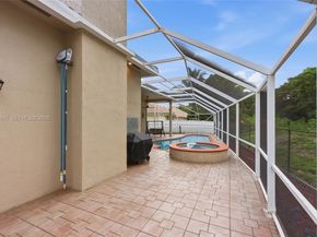 6113 NW 53rd Cir, Coral Springs FL 33067