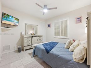 6113 NW 53rd Cir, Coral Springs FL 33067