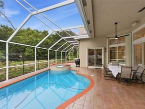 6113 NW 53rd Cir, Coral Springs FL 33067