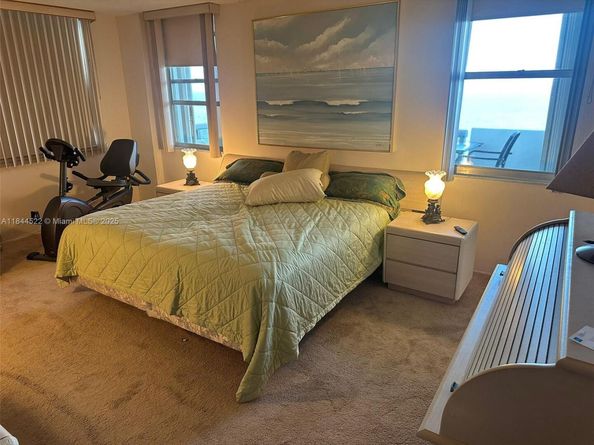 6039 Collins Ave 1517, Miami Beach FL 33140