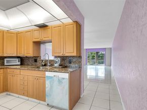 2502 Antigua Ter J3, Coconut Creek FL 33066