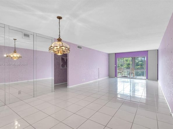 2502 Antigua Ter J3, Coconut Creek FL 33066