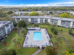 2502 Antigua Ter J3, Coconut Creek FL 33066