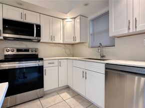 6200 NW 44th St 208, Lauderhill FL 33319